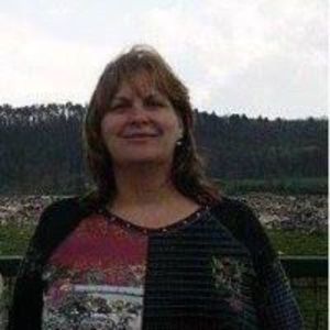 Meet your Posher, Julie